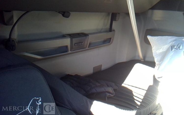 MAN TRACTEUR  GK-377-ZJ