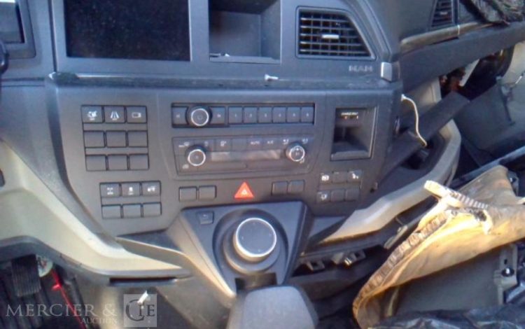 MAN TRACTEUR  GK-377-ZJ