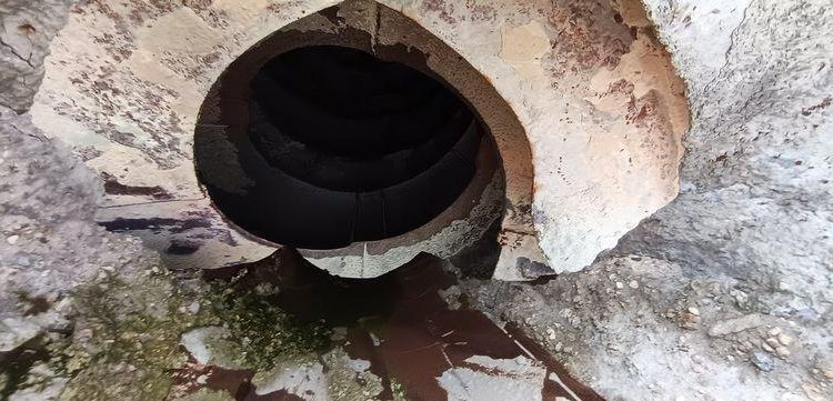 DEBUF SEMI BETONNIERE 12M3 – BM12-36-2 – 2 ESSIEUX – PTAC 36 TONNES – ANNEE 2012  GK-847-FJ