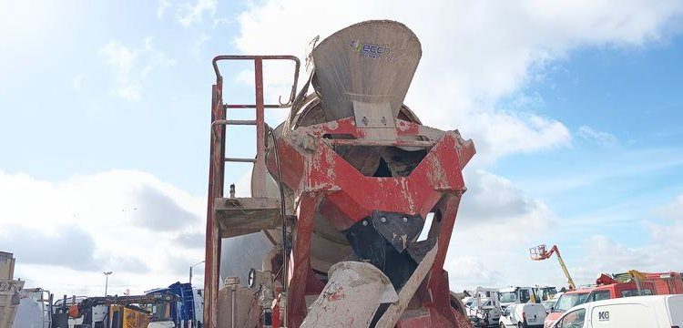 DEBUF SEMI BETONNIERE 12M3 – BM12-36-2 – 2 ESSIEUX – PTAC 36 TONNES – ANNEE 2012  GK-847-FJ