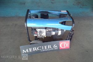 GENERIQUE GROUPE ELECTROGENE 6KVA 230V 1180H BLEU GRO010799