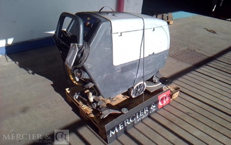 AUTOLAVEUSE 1400M2/H 1,5KW / 220V  LAV010234