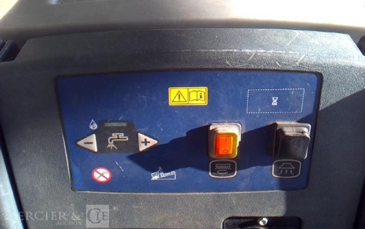 AUTOLAVEUSE 1400M2/H 1,5KW / 220V  LAV010234