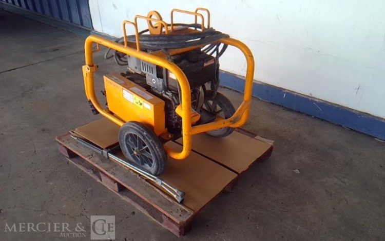 NETTOYEUR HAUTE PRESSION 200BAR  NHP010308