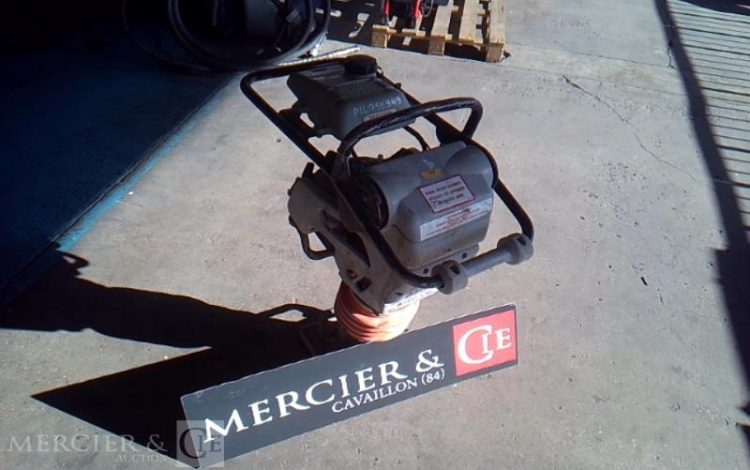 GENERIQUE PILONNEUSE 72KG PN3 ESSENCE 239H GRIS PIL750949