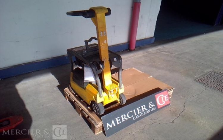 PLAQUE VIBRANTE 154KG PQ3 DIES  PLA010041