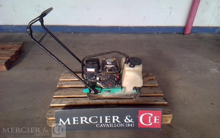 PLAQUE VIBRANTE 70KG PQ1 ESSENCE  PLA010934