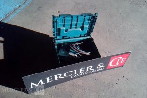 GENERIQUE PONCEUSE A BANDE VERT PON011051