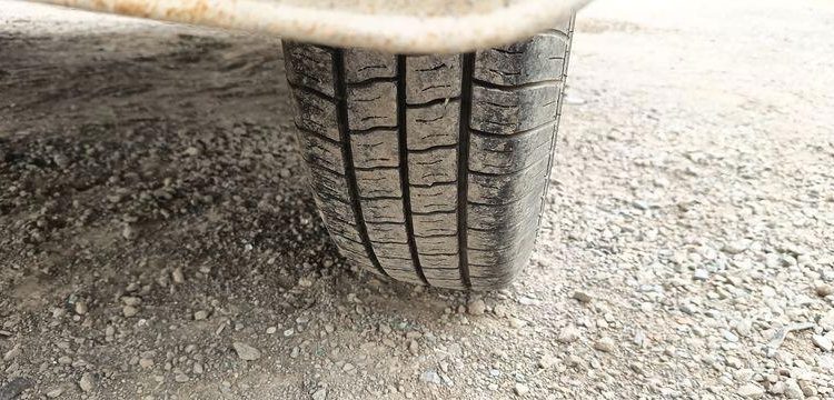 KERENZO PLATEAU 2 ESSIEUX EQUIPE 2 CUVES PVC 100L ET 400L POMPE ELECT. ET LANCE – L:2.50  REMKE