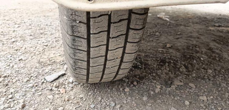 KERENZO PLATEAU 2 ESSIEUX EQUIPE 2 CUVES PVC 100L ET 400L POMPE ELECT. ET LANCE – L:2.50  REMKE