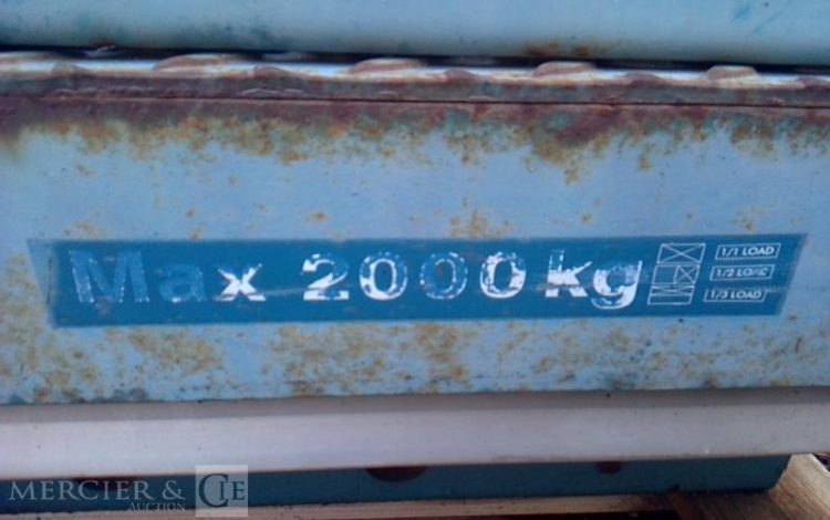 TABLE ELEVATRICE  TAB000514