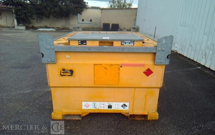 CUVE FUEL DISTRI  TAN010064