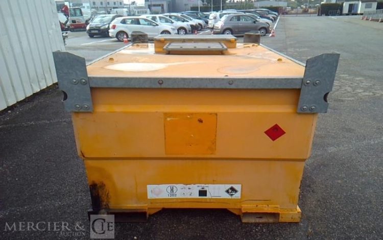 CUVE FUEL DISTRI  TAN010064