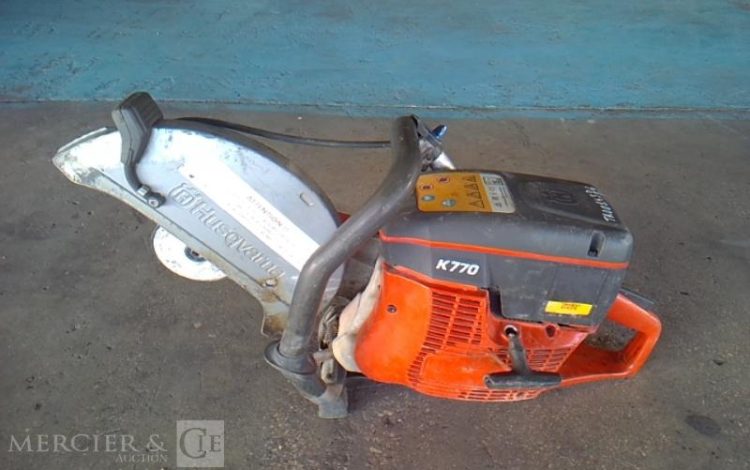 GENERIQUE TRONCONNEUSE MATYERIAUX 300MM ORA TRO014376