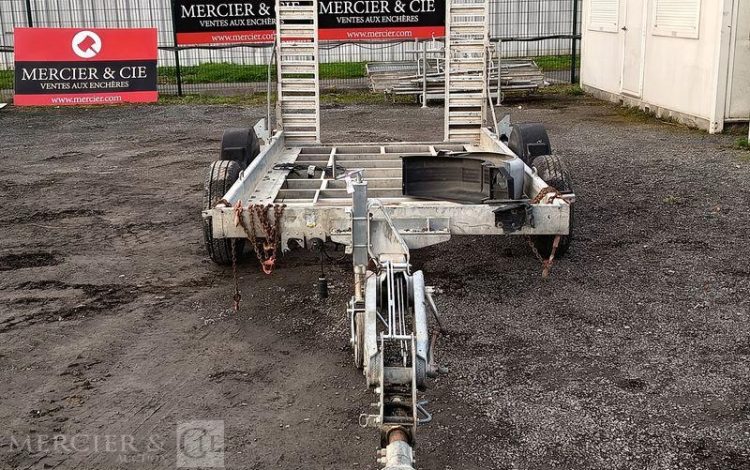 HUBIERE REMORQUE PORTE ENGIN 3T5  FF-480-ZX