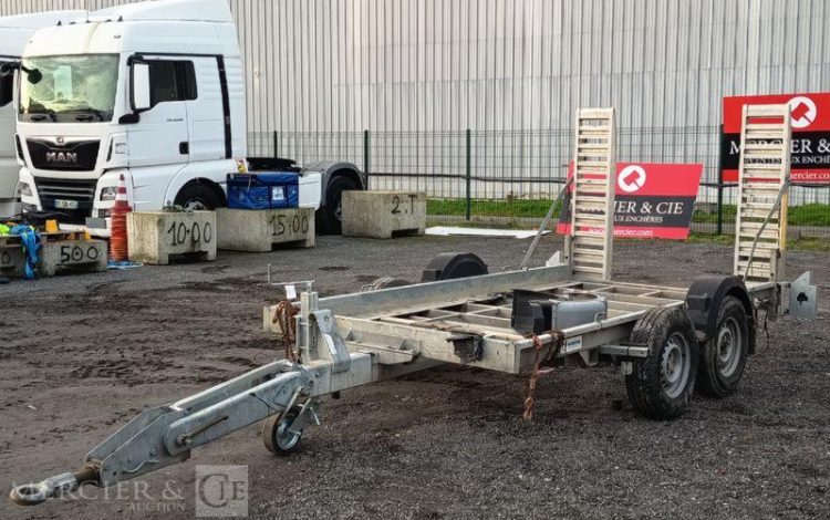 HUBIERE REMORQUE PORTE ENGIN 3T5  FF-480-ZX