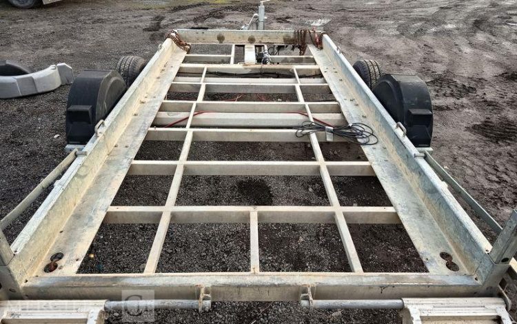 HUBIERE REMORQUE PORTE ENGIN 3T5  FF-480-ZX