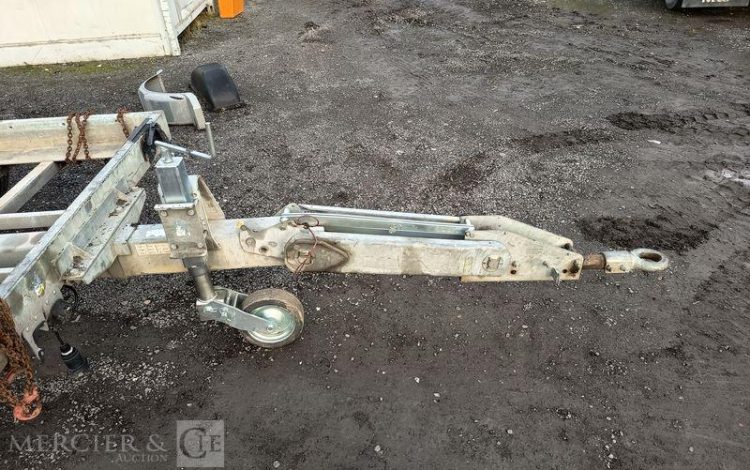 HUBIERE REMORQUE PORTE ENGIN 3T5  FF-480-ZX