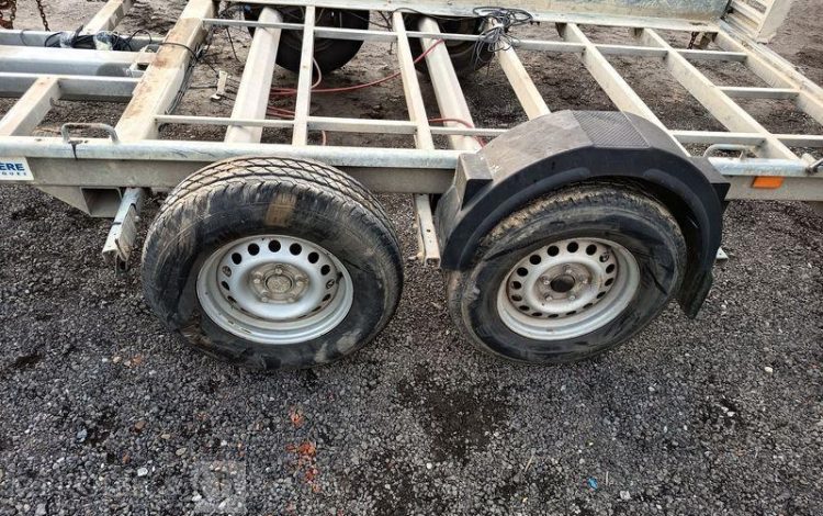 HUBIERE REMORQUE PORTE ENGIN 3T5  FF-480-ZX