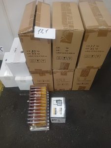 Autre Lot de 36 pièces comprenant des projecteurs halogènes IP54 pour éclairage extéri  124