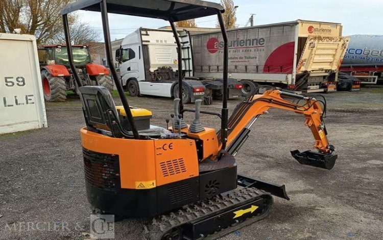 HIGHTOP MICROPELLE HT10 SUR CHENILLES DIESEL 1T – ANNEE 2025 – MATERIEL NEUF  1282HT10