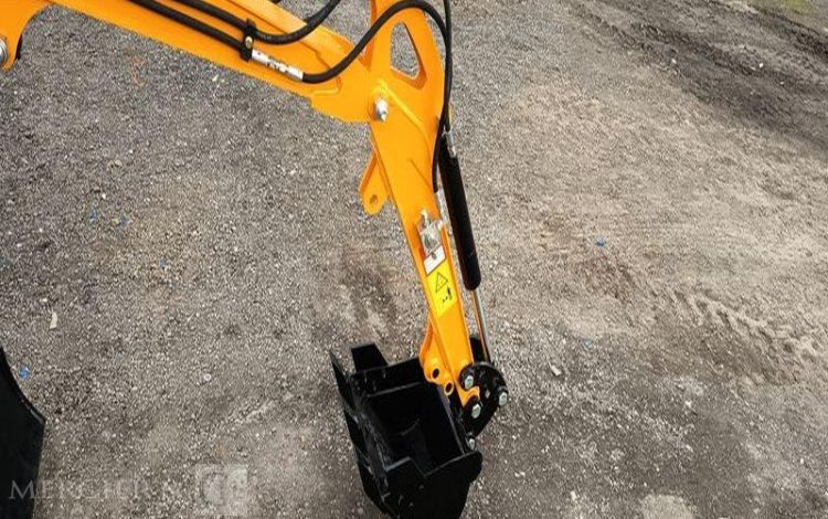 HIGHTOP MICROPELLE HT10 SUR CHENILLES DIESEL 1T – ANNEE 2025 – MATERIEL NEUF  1282HT10