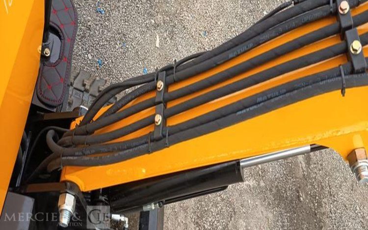 HIGHTOP MICROPELLE HT10 SUR CHENILLES DIESEL 1T – ANNEE 2025 – MATERIEL NEUF  1282HT10