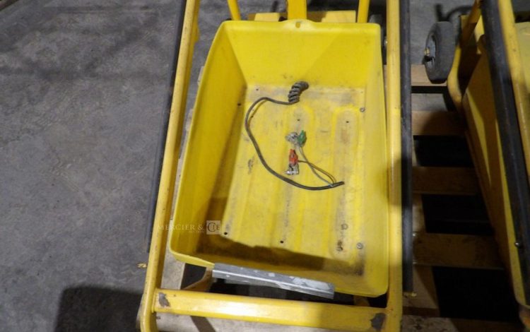 LACROIX MILLENIUM FC15  FEU013232