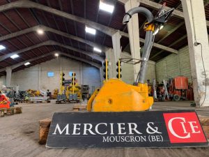 KUNZLE & TASIN SCORPION  PON010056