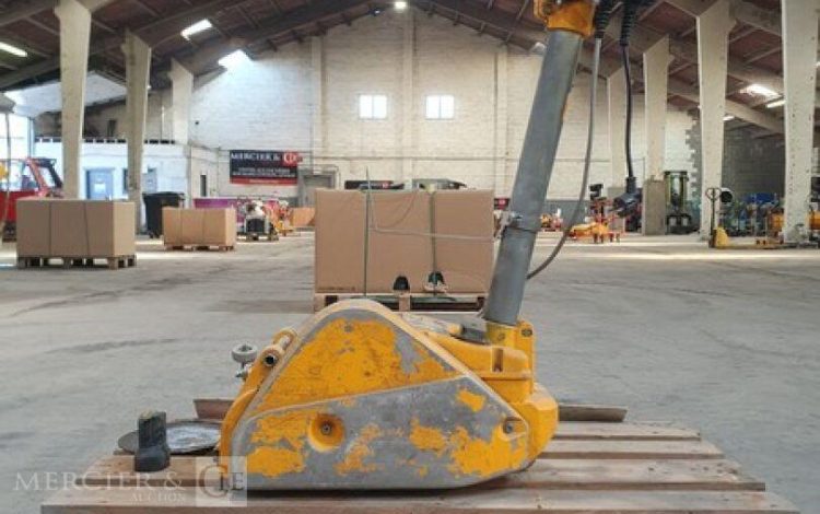 KUNZLE & TASIN   PON007321