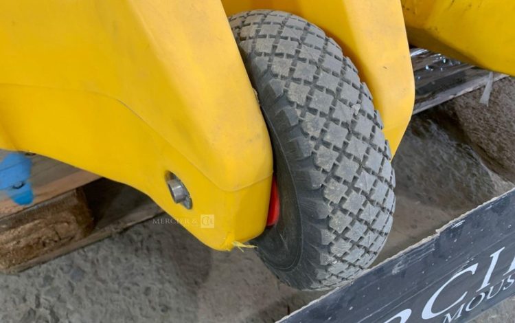 LACROIX MILLENIUM  FET010267