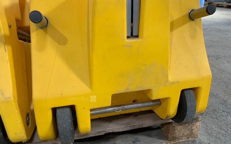 LACROIX MILLENIUM  FET010267