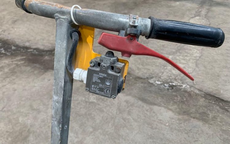 HUSQVARNA CG200S  RAB010113