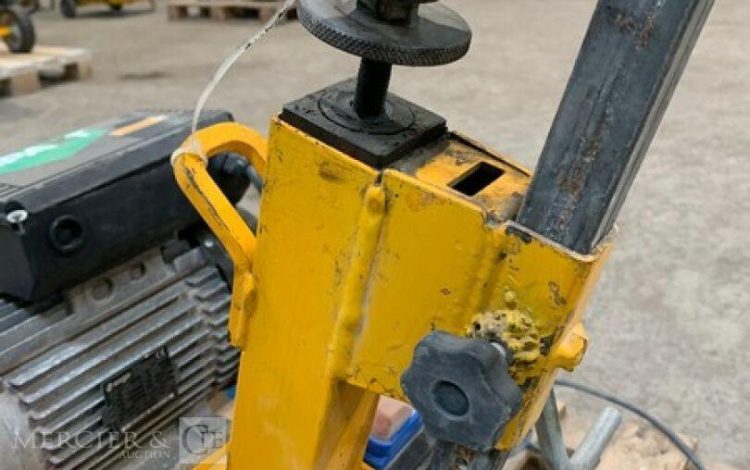 HUSQVARNA CG200S  RAB010113