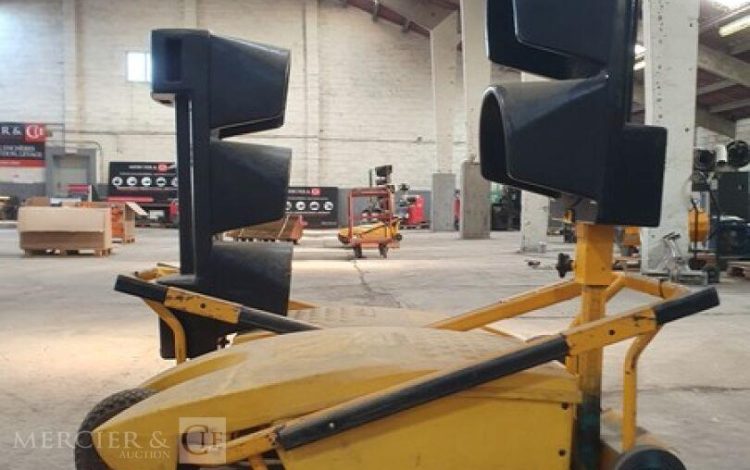 LACROIX MILLENIUM FC15  FEU747019