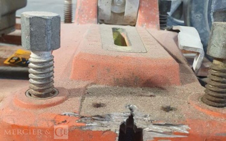 HUSQVARNA DM340  FOR010216