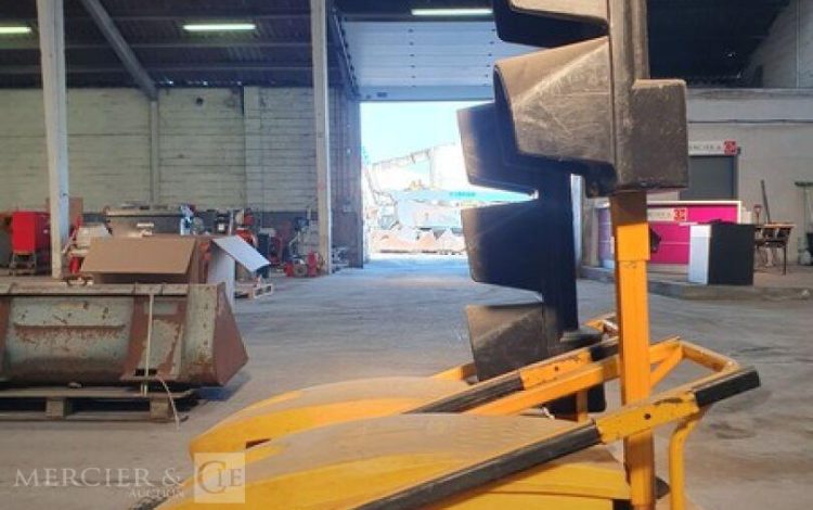 LACROIX MILLENIUM FC15  FEU010452