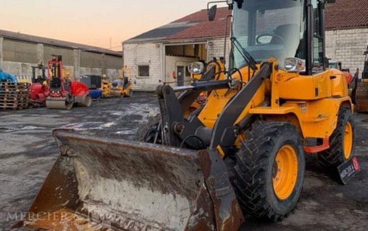 VOLVO L30G  KUB010158