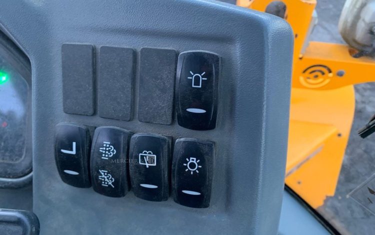 VOLVO L30G  KUB010158