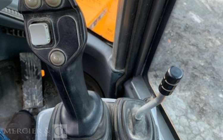 VOLVO L30G  KUB010158