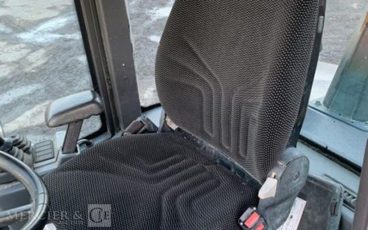 VOLVO L30G  KUB010158