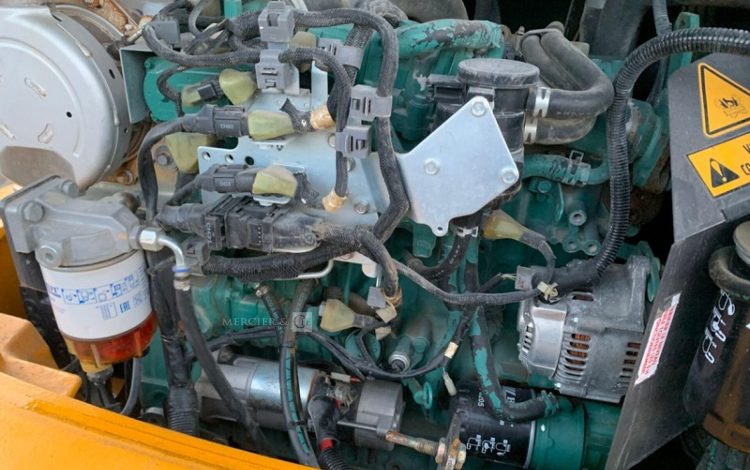 VOLVO L30G  KUB010158