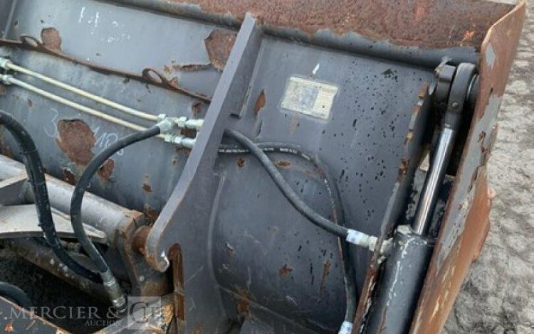 VOLVO L30G  KUB010158