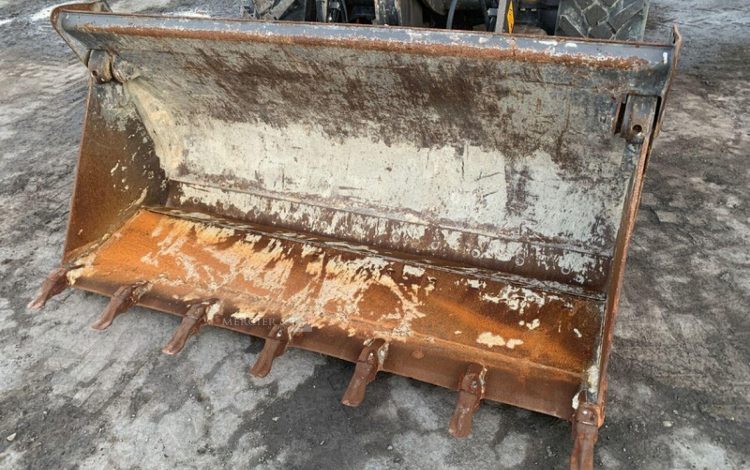 VOLVO L30G  KUB010158