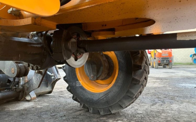 VOLVO L30G  KUB010158