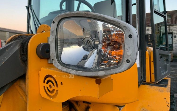 VOLVO L30G  KUB010158