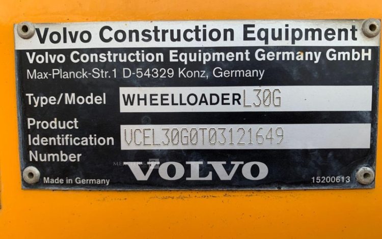 VOLVO L30G  KUB010158
