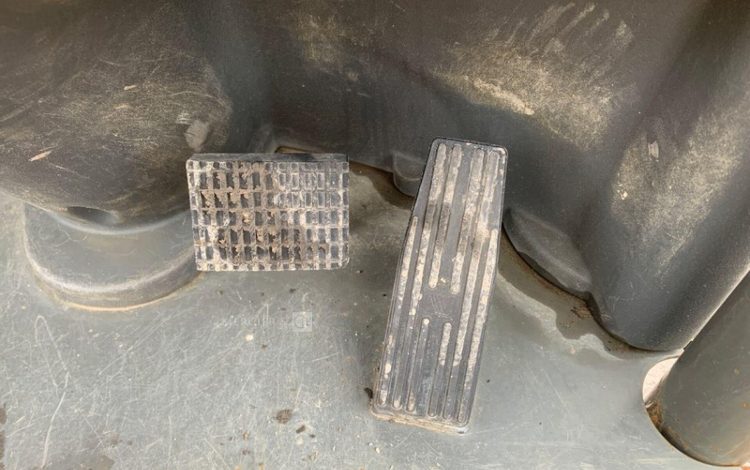 AUSA D100AHG  GYR010086