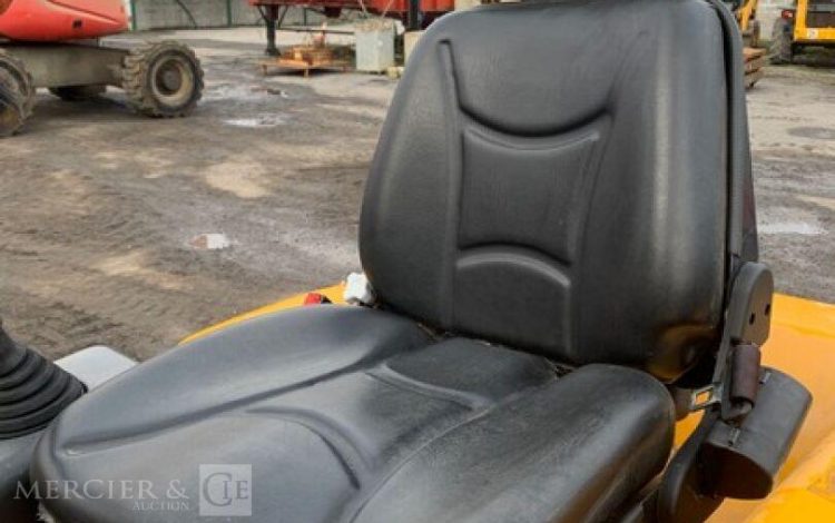 AUSA D100AHG  GYR010086