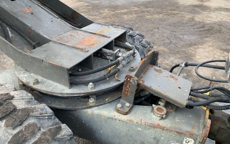 AUSA D100AHG  GYR010086